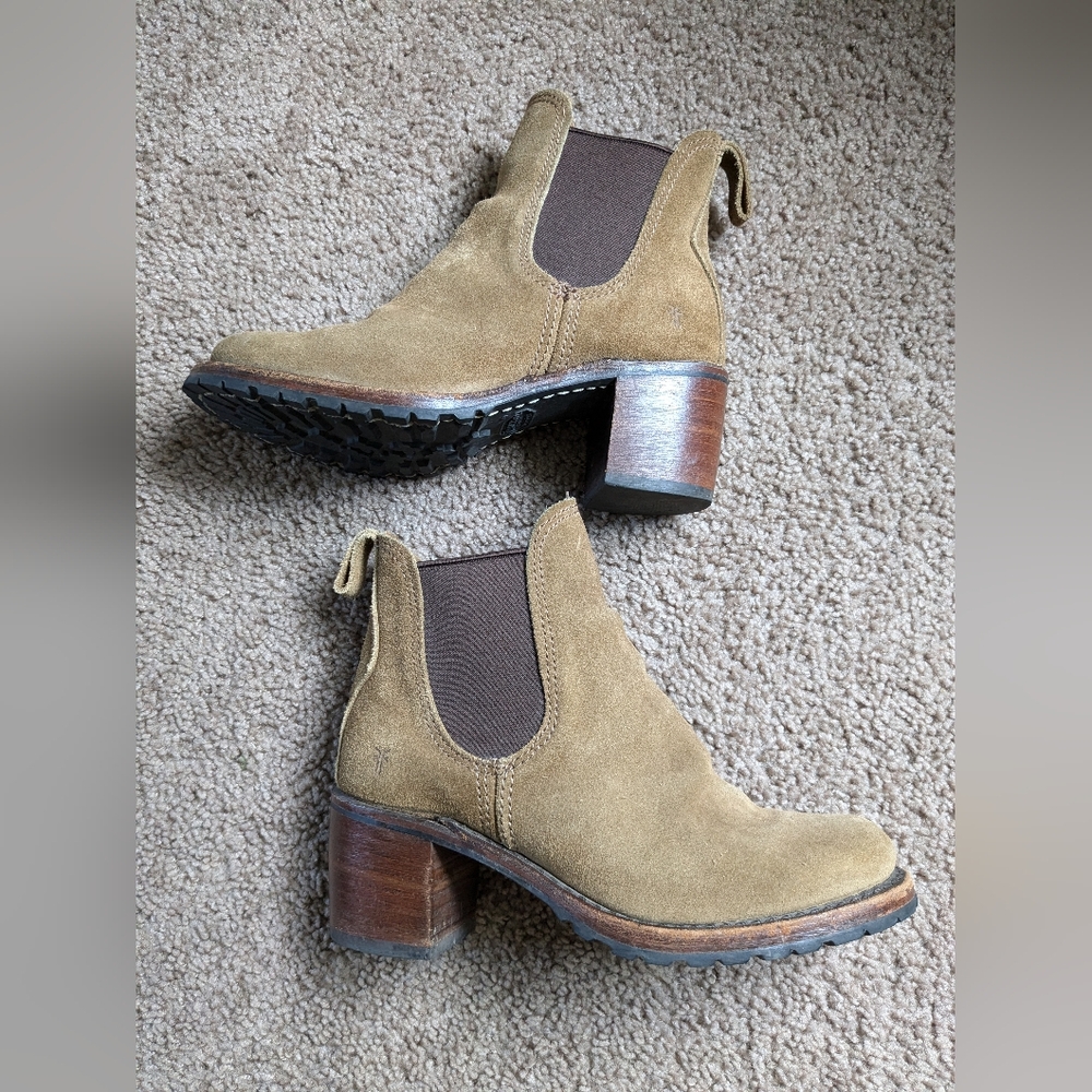 Frye Ankle Boots 🤎